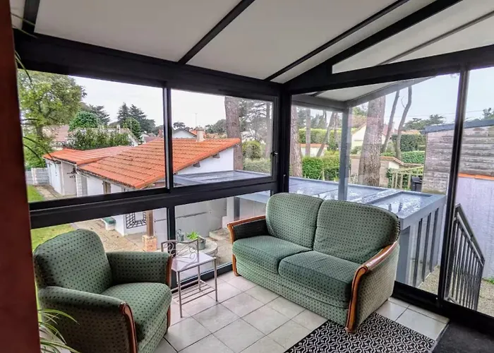 Maison Cozy & Jardin بيت للعطل *